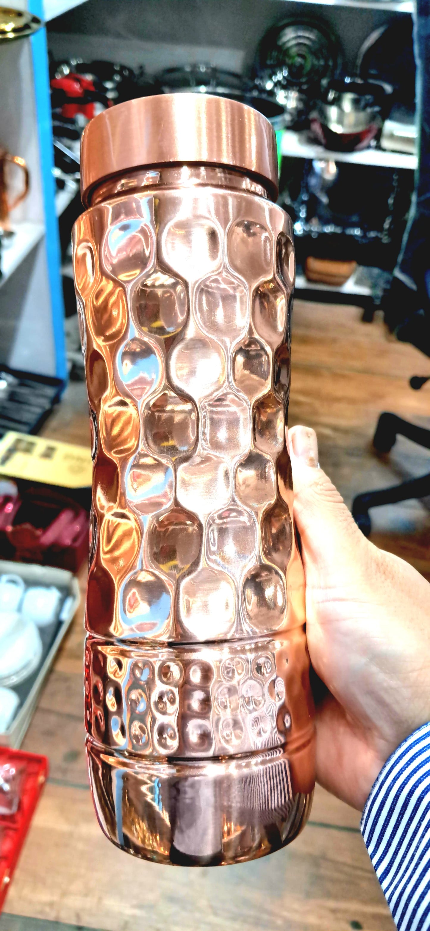 Pure Copper Water Bottle 750ML | Honeycomb Shine Design | BPA-Free Eco Friendly