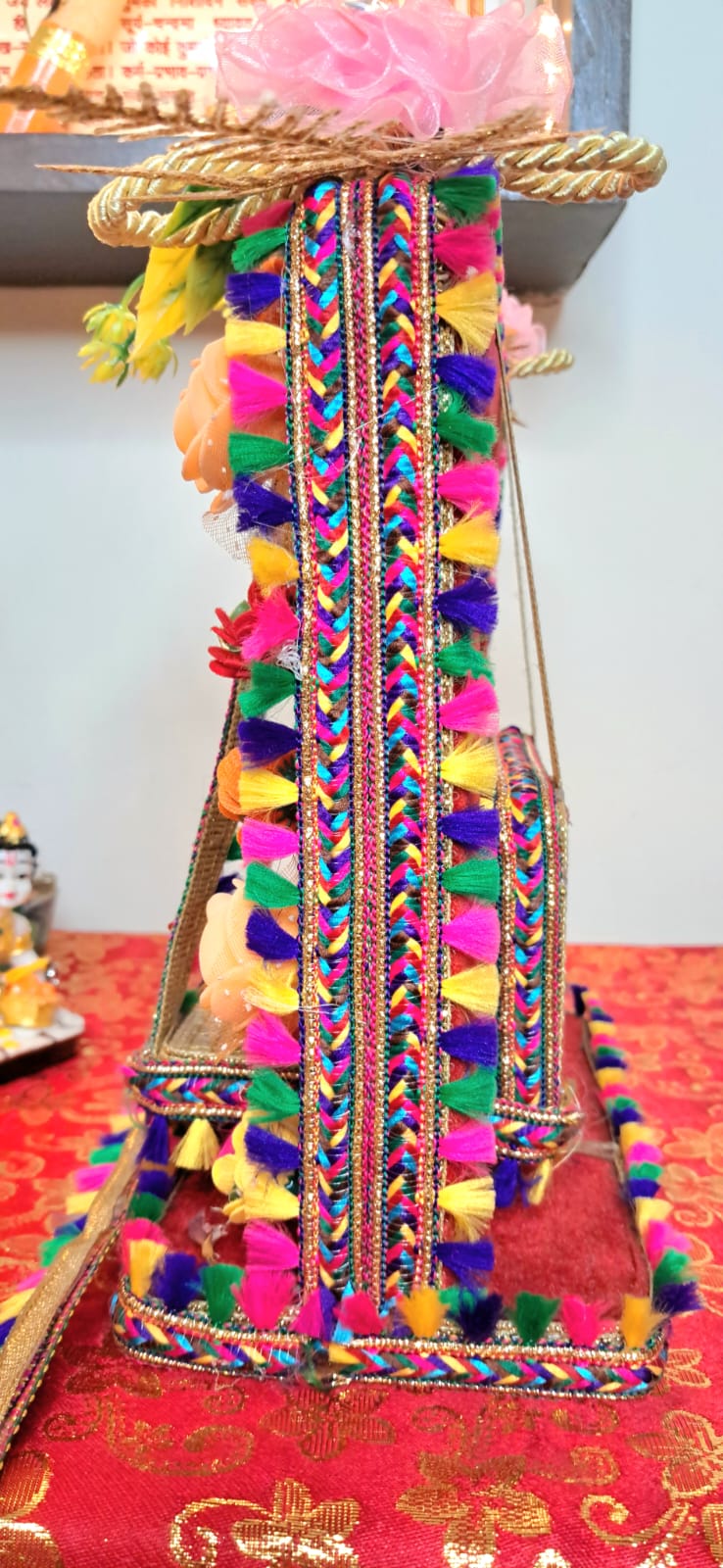 Jhula for Ladoo Gopalji Krishna Diwali, Janmashtami, Housewarming, New year, Festival, Wedding, Baby Shower gift, Hindu gift, Spirituality.