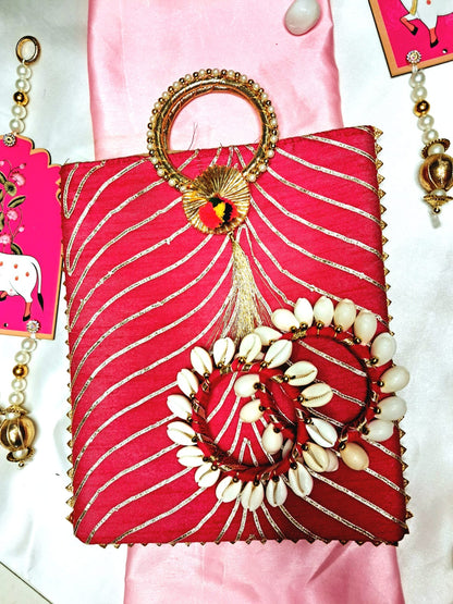 Handcrafted Gotta Work Handbags with Round Handle – Indian Wedding Favors