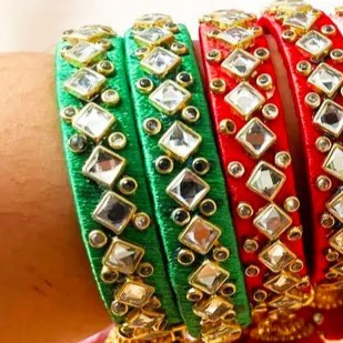 Green colour Kundan mirror bangles